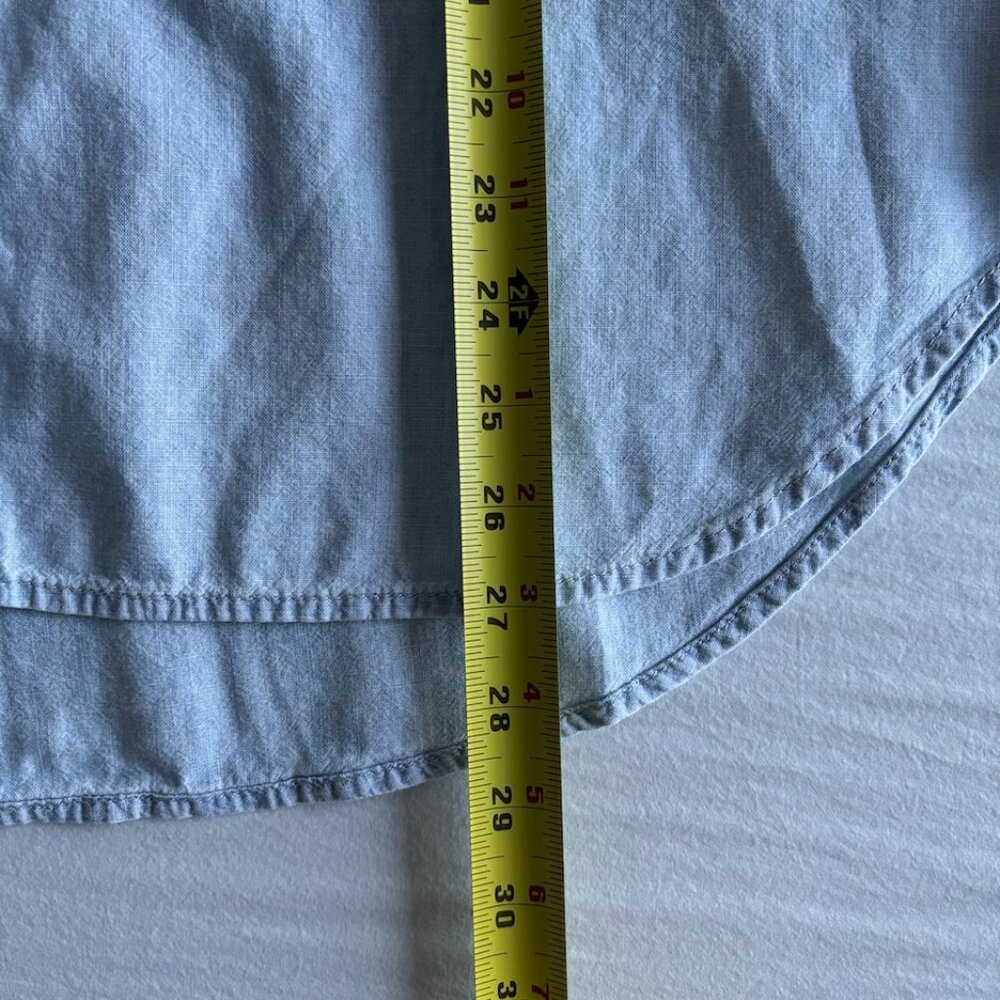 NWT Gap Chambray Denim Big Shirt Oversized Button Down Size M - Picture 9 of 9